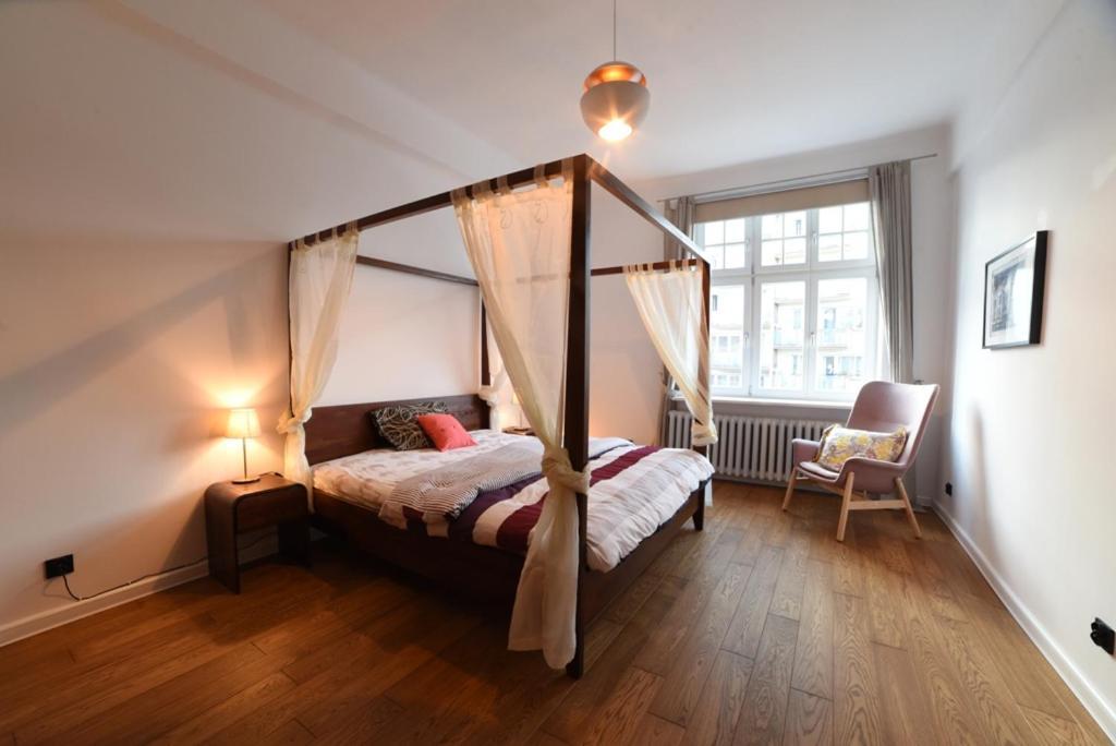 Designer Apartment 110m2 with King Size Beds&Equipped Kitchen Krakau Exterior foto